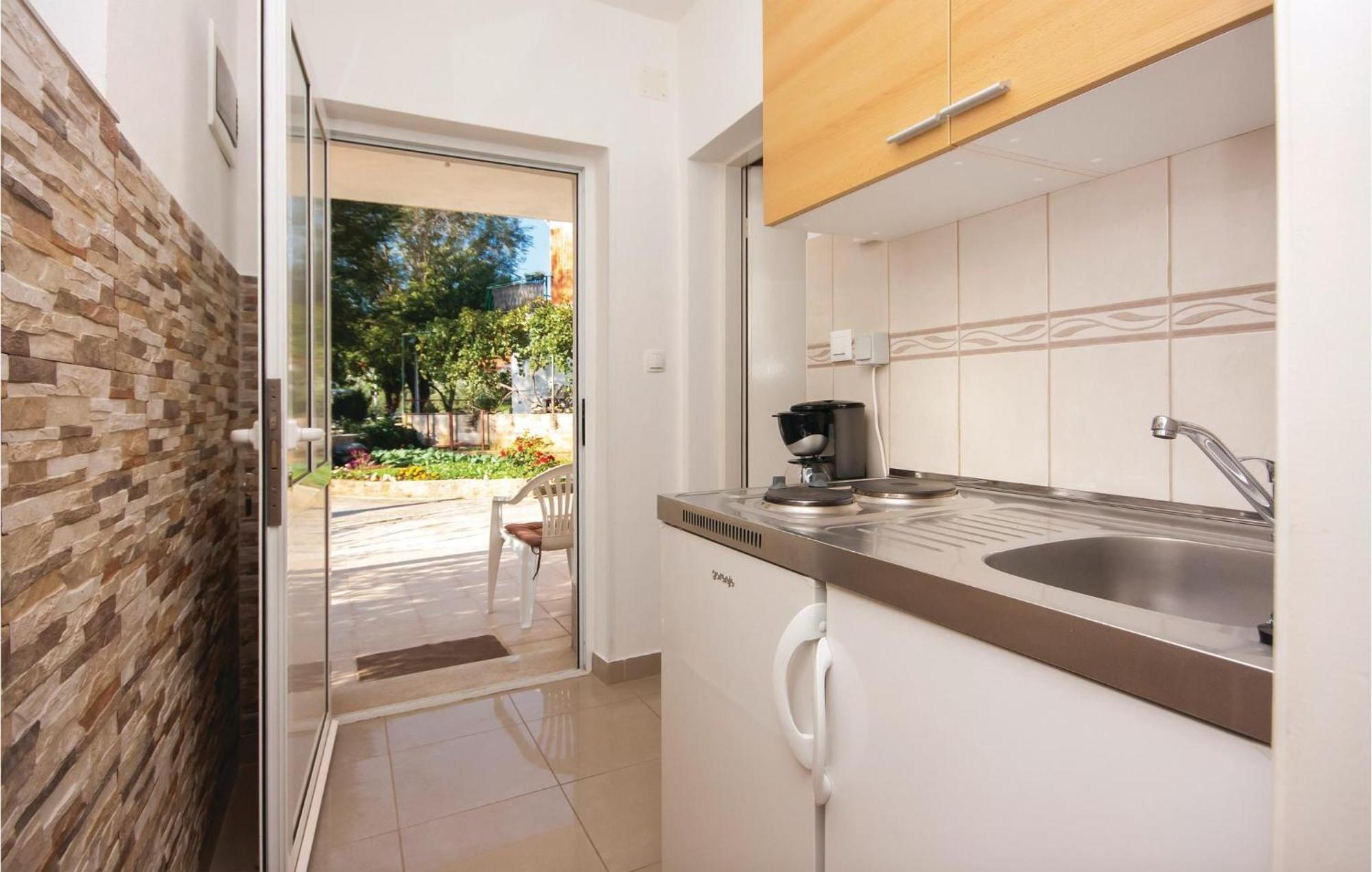 Nice Apartment In Raslina With House Sea View Exterior photo
